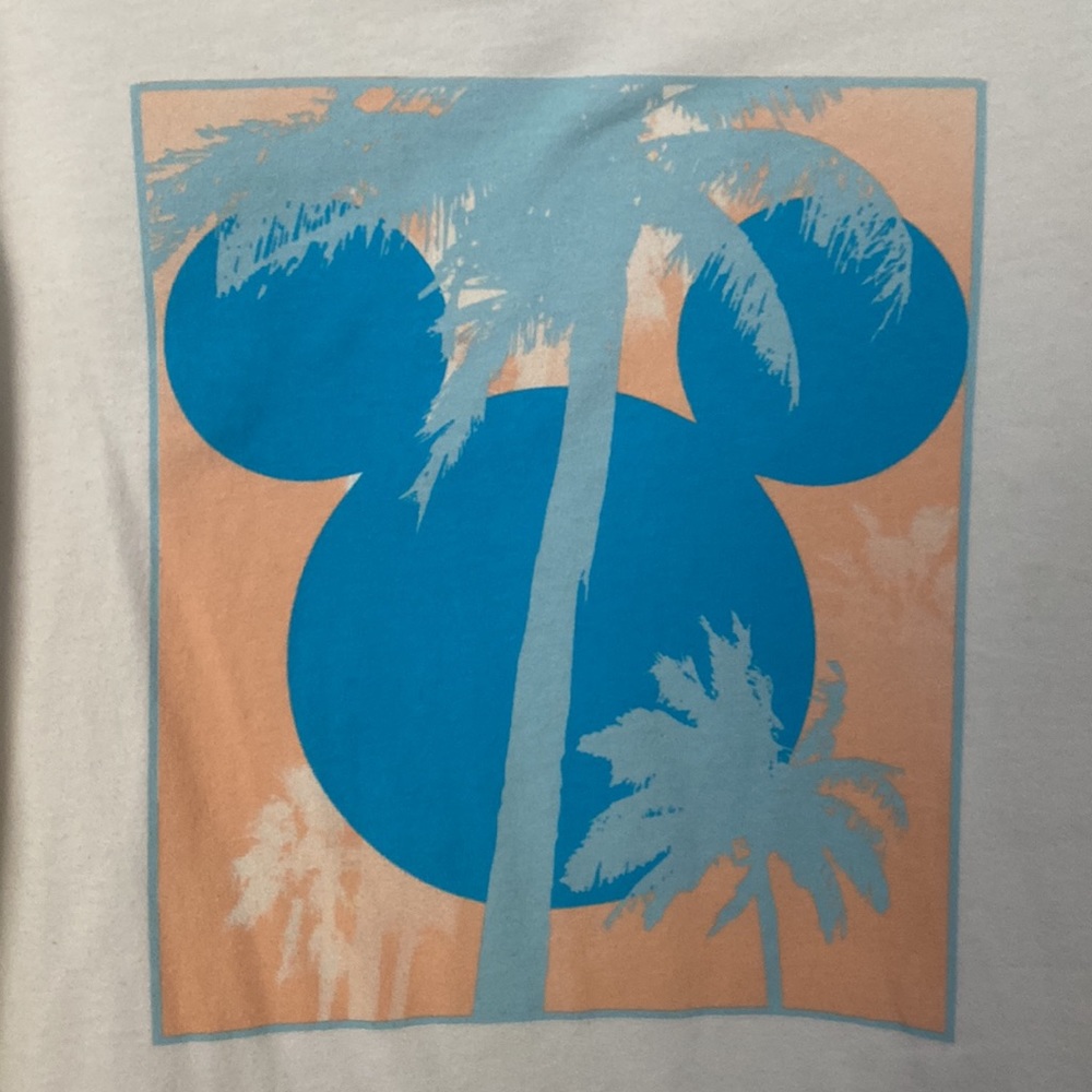 Pre-Owned Long Sleeve Mickey Palm Trees Tee Kids Size Medium